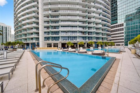 Copropriété à vendre à Miami, Floride: 2 chambres, 114.92 m2 № 2091388 - photo 4