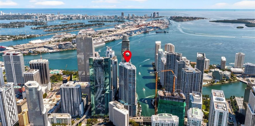Condo à Miami, Floride, 2 chambres № 2091388