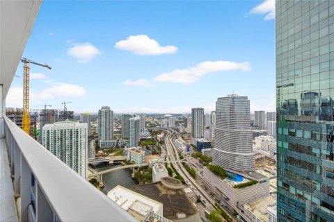 Copropriété à vendre à Miami, Floride: 2 chambres, 114.92 m2 № 2091388 - photo 11