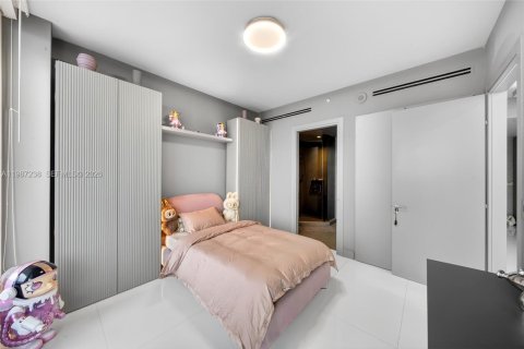 Copropriété à vendre à Miami, Floride: 2 chambres, 114.92 m2 № 2091388 - photo 25