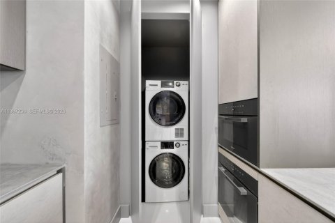 Copropriété à vendre à Miami, Floride: 2 chambres, 114.92 m2 № 2091388 - photo 20