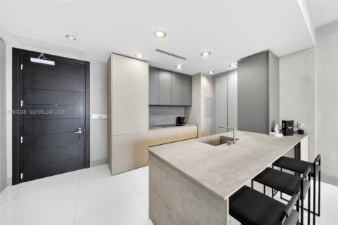 Copropriété à vendre à Miami, Floride: 2 chambres, 114.92 m2 № 2091388 - photo 14