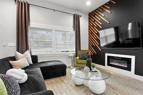 Duplex in Tampa, Florida 4 bedrooms, 201.41 sq.m. № 1866131 - photo 16