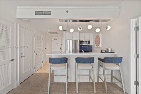 Condominio en venta en Miami Beach, Florida, 1 dormitorio, 93.09 m2 № 2154907 - foto 16