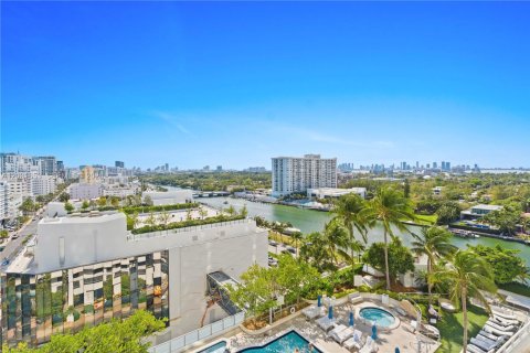 Condominio en venta en Miami Beach, Florida, 1 dormitorio, 93.09 m2 № 2154907 - foto 3