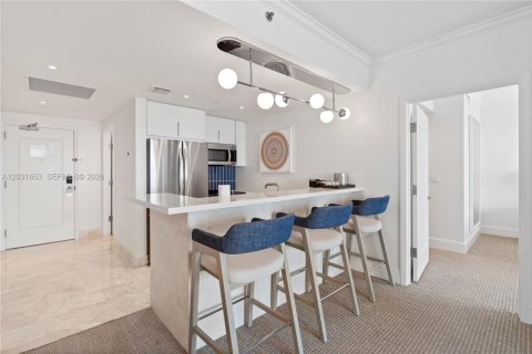 Condominio en venta en Miami Beach, Florida, 1 dormitorio, 93.09 m2 № 2154907 - foto 14