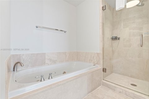 Condominio en venta en Miami Beach, Florida, 1 dormitorio, 93.09 m2 № 2154907 - foto 29