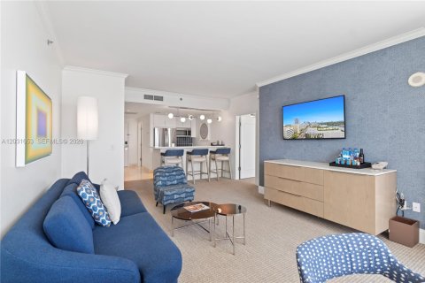 Condominio en venta en Miami Beach, Florida, 1 dormitorio, 93.09 m2 № 2154907 - foto 18