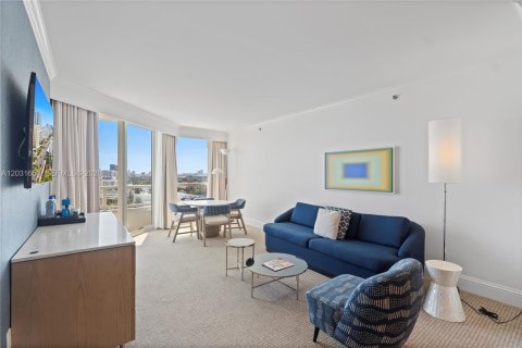 Condominio en venta en Miami Beach, Florida, 1 dormitorio, 93.09 m2 № 2154907 - foto 8