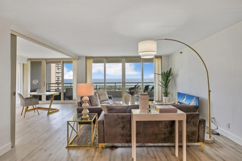 Copropriété à louer à Boca Raton, Floride: 2 chambres, 133.59 m2 № 2251514 - photo 7