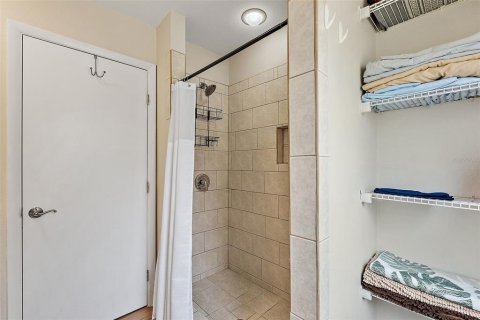 Casa en venta en Saint Petersburg, Florida, 3 dormitorios, 138.42 m2 № 1766218 - foto 16