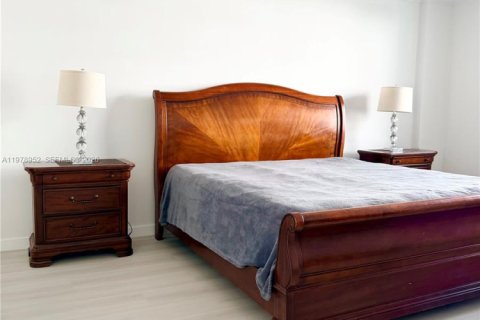 Copropriété à louer à Hollywood, Floride: 1 chambre, 78.69 m2 № 2046315 - photo 13