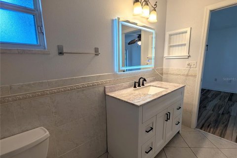 Villa ou maison à vendre à Sarasota, Floride: 3 chambres, 132.2 m2 № 2310757 - photo 24