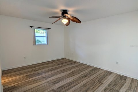Villa ou maison à vendre à Sarasota, Floride: 3 chambres, 132.2 m2 № 2310757 - photo 16