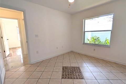Villa ou maison à vendre à Sarasota, Floride: 3 chambres, 132.2 m2 № 2310757 - photo 25