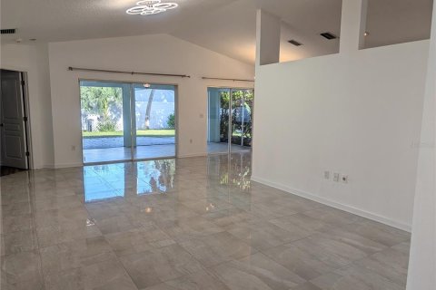 Villa ou maison à vendre à Sarasota, Floride: 3 chambres, 132.2 m2 № 2310757 - photo 5