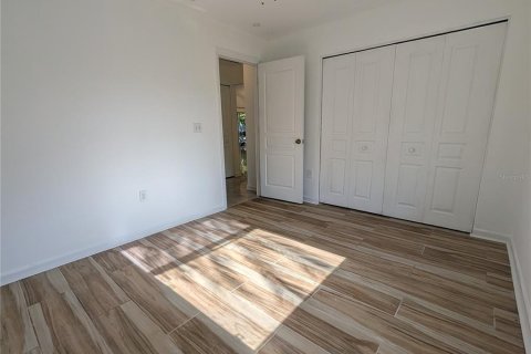 Villa ou maison à vendre à Sarasota, Floride: 3 chambres, 132.2 m2 № 2310757 - photo 28