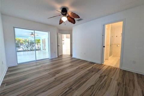 Villa ou maison à vendre à Sarasota, Floride: 3 chambres, 132.2 m2 № 2310757 - photo 18