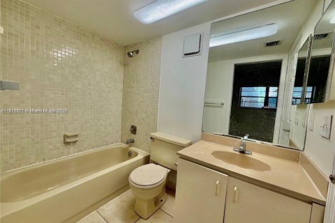 Copropriété à vendre à Miami, Floride: 2 chambres, 86.96 m2 № 1966571 - photo 6