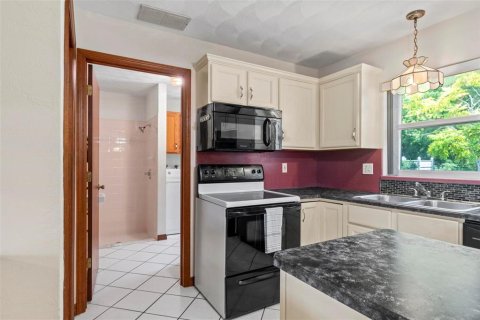 House in Palm Coast, Florida 2 bedrooms, 93.27 sq.m. № 1873604 - photo 19