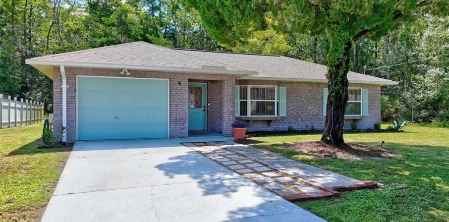 House in Palm Coast, Florida 2 bedrooms, 93.27 sq.m. № 1873604