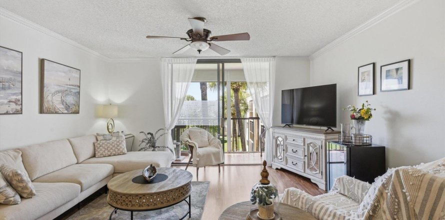 Condo à Delray Beach, Floride, 2 chambres  № 2146185