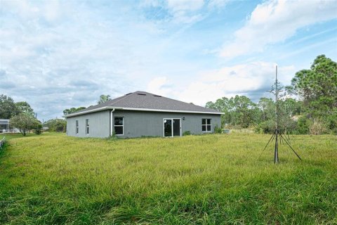 House in Palm Bay, Florida 4 bedrooms, 160.16 sq.m. № 1609619 - photo 23