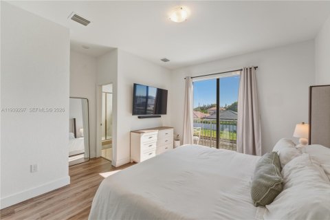 Touwnhouse à vendre à Miami, Floride: 3 chambres, 169.45 m2 № 1999026 - photo 16