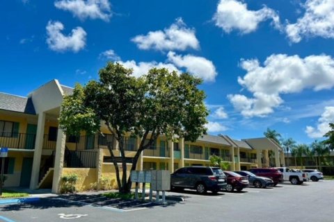 Condominio en Boynton Beach, Florida, 1 dormitorio № 2261910