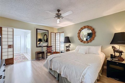 House in Clearwater, Florida 2 bedrooms, 114.73 sq.m. № 1537443 - photo 7