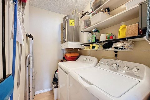 House in Clearwater, Florida 2 bedrooms, 114.73 sq.m. № 1537443 - photo 28