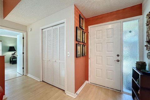 House in Clearwater, Florida 2 bedrooms, 114.73 sq.m. № 1537443 - photo 3
