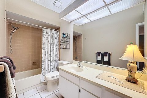House in Clearwater, Florida 2 bedrooms, 114.73 sq.m. № 1537443 - photo 29