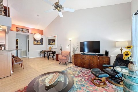 House in Clearwater, Florida 2 bedrooms, 114.73 sq.m. № 1537443 - photo 5
