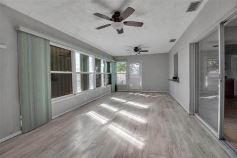 Casa en venta en Bradenton, Florida, 3 dormitorios, 164.25 m2 № 1561240 - foto 16