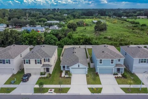 House in Wimauma, Florida 3 bedrooms, 140.84 sq.m. № 2105169 - photo 27