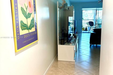 Copropriété à vendre à Pembroke Pines, Floride: 2 chambres, 125.6 m2 № 2050194 - photo 3