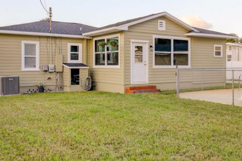 Casa en venta en Saint Petersburg, Florida, 3 dormitorios, 135.27 m2 № 2387408 - foto 28