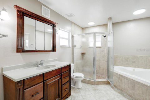 Casa en venta en Saint Petersburg, Florida, 3 dormitorios, 135.27 m2 № 2387408 - foto 18