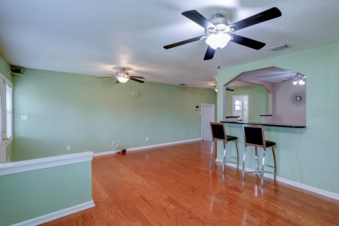 Casa en venta en Saint Petersburg, Florida, 3 dormitorios, 135.27 m2 № 2387408 - foto 8