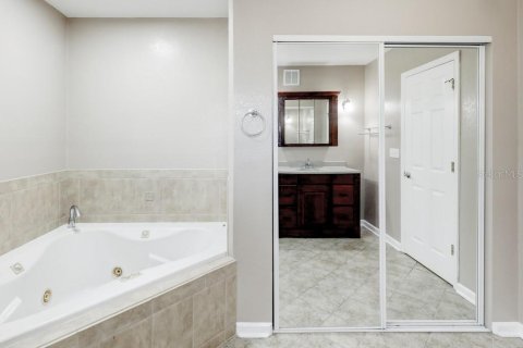 Casa en venta en Saint Petersburg, Florida, 3 dormitorios, 135.27 m2 № 2387408 - foto 16