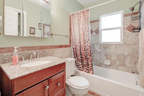 Casa en venta en Saint Petersburg, Florida, 3 dormitorios, 135.27 m2 № 2387408 - foto 23