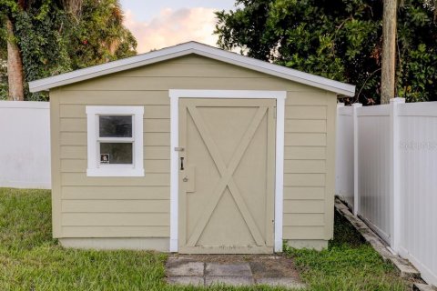 Casa en venta en Saint Petersburg, Florida, 3 dormitorios, 135.27 m2 № 2387408 - foto 30