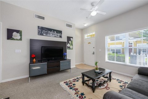Condominio en venta en Kissimmee, Florida, 3 dormitorios, 120.4 m2 № 1801883 - foto 5