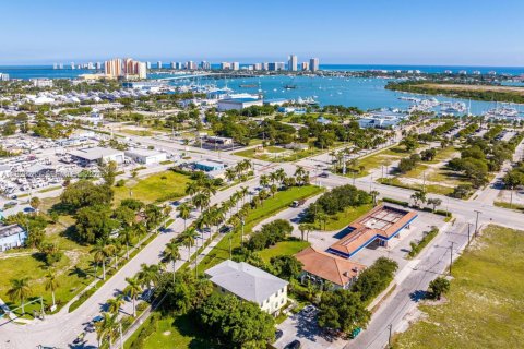 Appartement à louer à Riviera Beach, Floride: 3 chambres, 442.21 m2 № 1976621 - photo 3