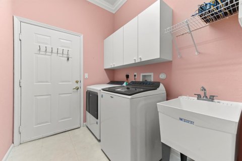 Villa ou maison à vendre à West Palm Beach, Floride: 3 chambres, 192.87 m2 № 2147007 - photo 28
