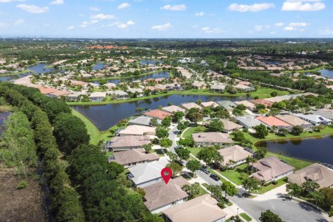 Villa ou maison à vendre à West Palm Beach, Floride: 3 chambres, 192.87 m2 № 2147007 - photo 3