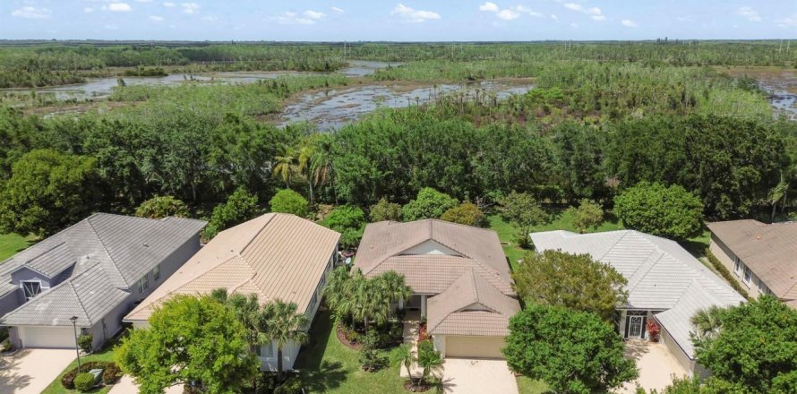 Villa ou maison à West Palm Beach, Floride 3 chambres, 192.87 m2 № 2147007