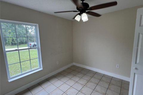 House in Apopka, Florida 3 bedrooms, 104.98 sq.m. № 2258993 - photo 20