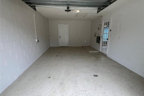 House in Apopka, Florida 3 bedrooms, 104.98 sq.m. № 2258993 - photo 22